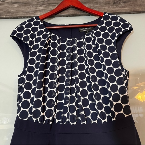 Connected Apparel Navy Polkadot Dress Women's Size 12 Career Office Cap Sleeve - Picture 2 of 7